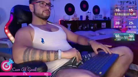 Snapshot of xein_wolf chatting on 06.10.26 Xein Independent Model online show from 06.10.26