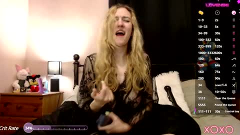 Snapshot of xelliee_rosex chatting on 12.09.24 EllieeRose online show from 12.09.24