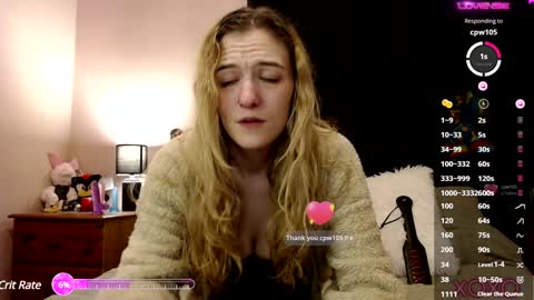 Snapshot of xelliee_rosex chatting on 12.16.24 EllieeRose online show from 12.16.24