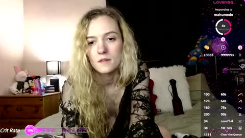 Snapshot of xelliee_rosex chatting on 02.02.25 EllieeRose online show from 02.02.25