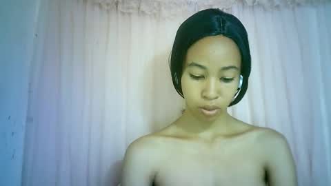 xenna610827 online show from 01.29.25