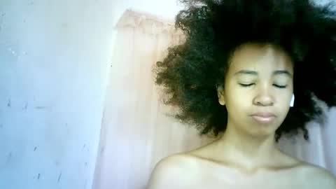 xenna610827 online show from 02.13.25