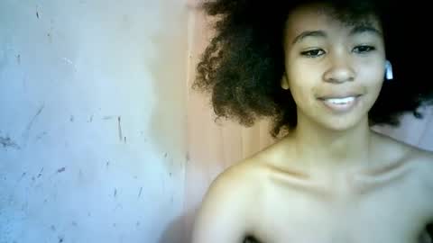 xenna610827 online show from 02.17.25