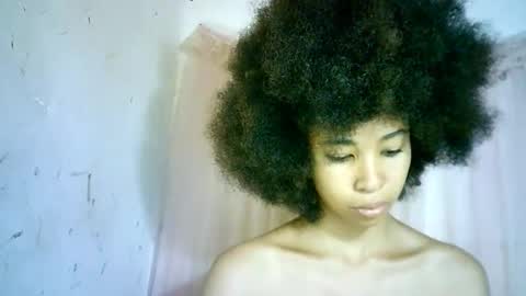 xenna610827 online show from 02.22.25