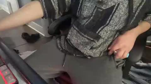 Snapshot of xevial chatting on 02.20.26 xevial online show from 02.20.26