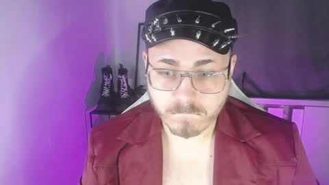 Snapshot of xfabian_love chatting on 09.29.25 F A B I A N online show from 09.29.25