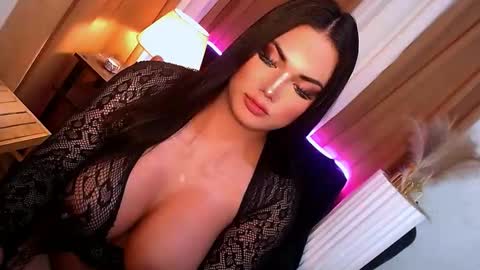 Snapshot of xfantasymistress chatting on 11.05.25 xfantasymistress online show from 11.05.25