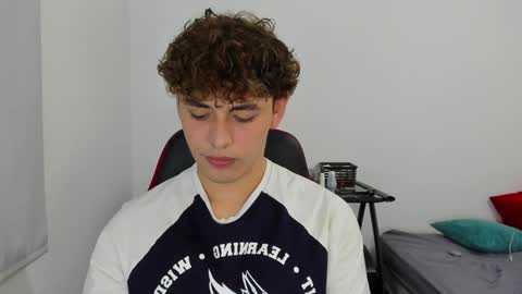 Snapshot of xhans17 chatting on 12.03.24 xhan online show from 12.03.24