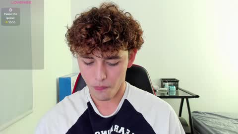 Snapshot of xhans17 chatting on 12.14.24 xhan online show from 12.14.24