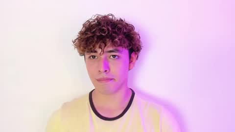 Snapshot of xhans17 chatting on 12.31.24 xhan online show from 12.31.24