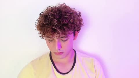 Snapshot of xhans17 chatting on 12.31.24 xhan online show from 12.31.24