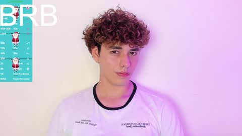 Snapshot of xhans17 chatting on 12.31.24 xhan online show from 12.31.24