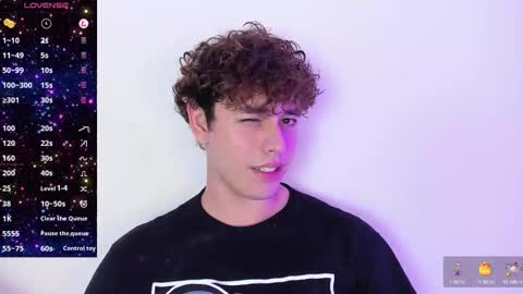 Snapshot of xhans17 chatting on 01.05.25 xhan online show from 01.05.25