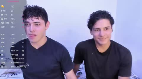 Snapshot of xhans17 chatting on 10.01.25 xhan online show from 10.01.25