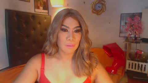Snapshot of xhardcock2playx chatting on 02.14.25 GODDESS KRISTEL online show from 02.14.25