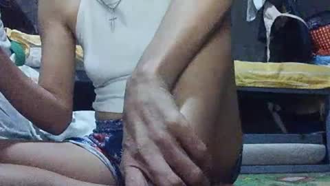 Snapshot of xhotskinny69x chatting on 12.16.24 xhotskinny69x online show from 12.16.24