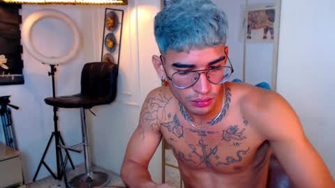 MICHAEL HUGE online show from 01.06.25