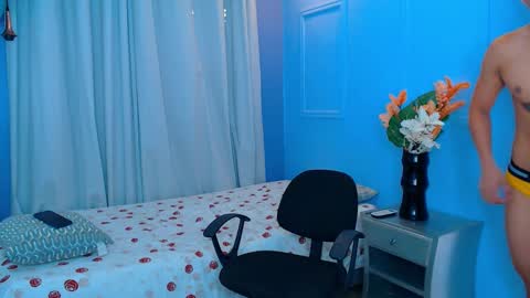 MICHAEL HUGE online show from 02.28.25