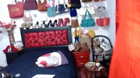 xiaraa26 online show from 01.27.25