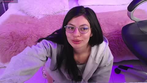 xiomy online show from 02.07.25