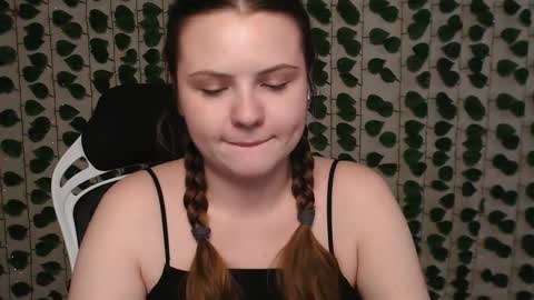 Lina online show from 01.10.25