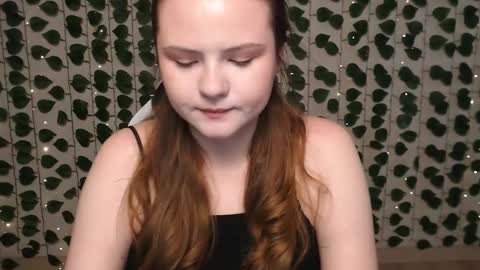 Lina online show from 01.27.25