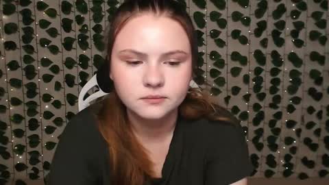 Lina online show from 02.11.25