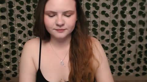 Lina online show from 02.15.25