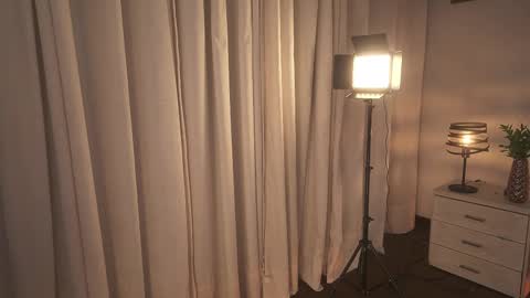 Ximena cortez online show from 11.13.25