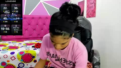 Ximena Ruiz  online show from 03.02.25