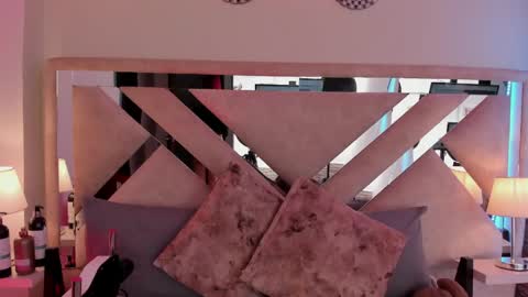 Xime  online show from 04.19.26