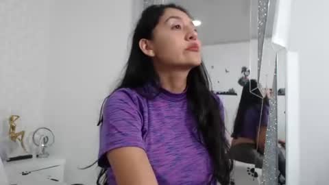 ximena suarez online show from 01.28.25
