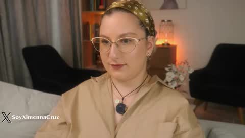 Snapshot of ximenna_cruz_ chatting on 02.20.26 Xime Independent Artist online show from 02.20.26