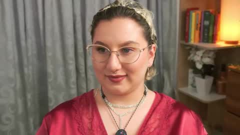 Snapshot of ximenna_cruz_ chatting on 03.29.26 Xime Independent Artist online show from 03.29.26