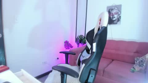 Snapshot of xiomara_as chatting on 02.16.26 xiomara_as online show from 02.16.26