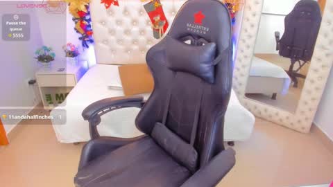 xiomara_cortes online show from 12.15.24