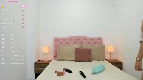 Xiomy online show from 09.27.25