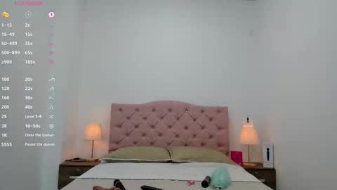 Xiomy online show from 10.17.25