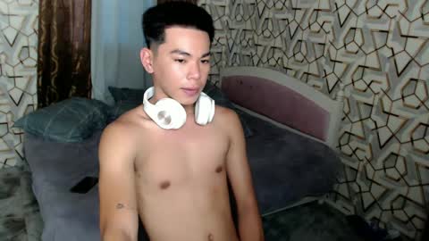 Khen online show from 12.10.24