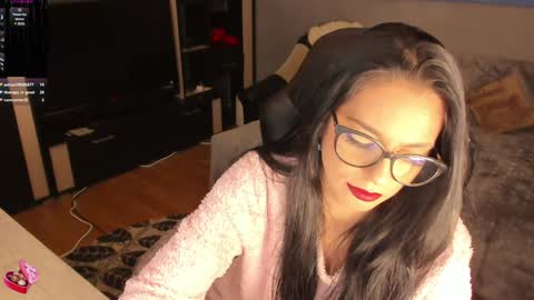 Lara online show from 12.06.24