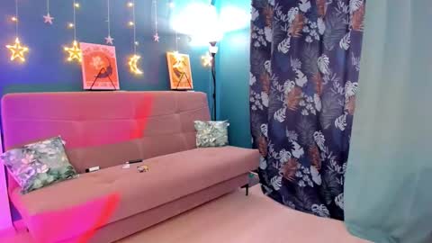 Chloe online show from 02.10.25