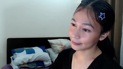 Snapshot of xlovely_destinyx chatting on 02.20.26 Alice online show from 02.20.26