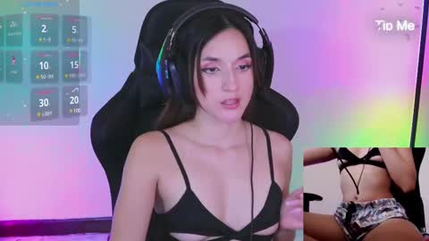 MiaLozano online show from 01.22.25