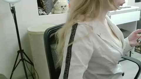 xMilagrosxs online show from 04.03.26