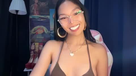 Sweet Monica online show from 02.11.25