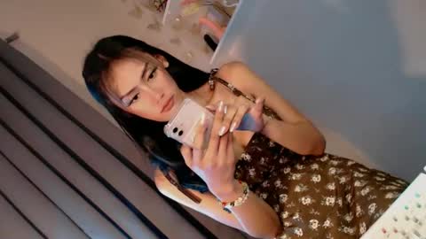 JACKY DELOS SANTOS online show from 02.02.25