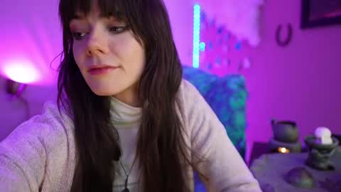 Bella Bondai online show from 03.01.25