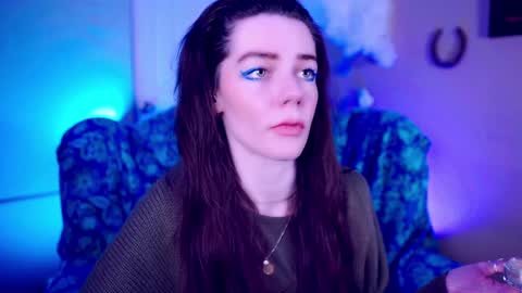 Bella Bondai online show from 10.09.25