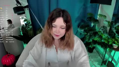 Milana online show from 10.28.25