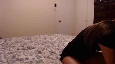 xoprettylittlepoisionxo online show from 09.26.25